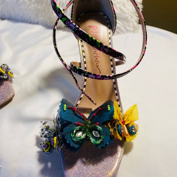 🌸 GORGEOUS SEXY BETSEY JOHNSON SANDALS 🌸 NWOT - Picture 5 of 5